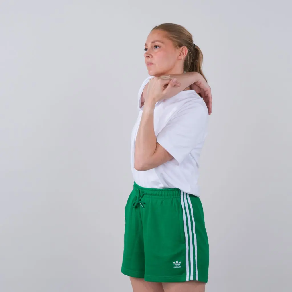 Stå med træningsarmen